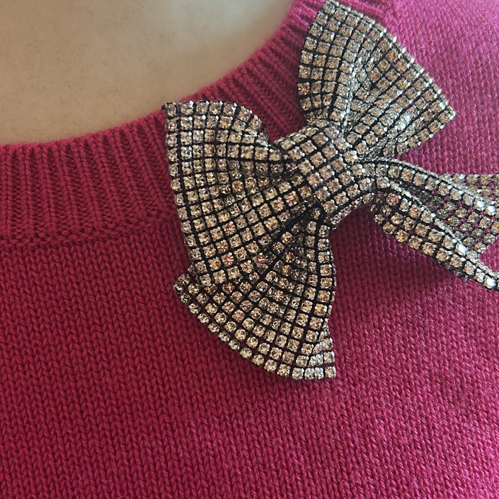 Kate Spade Embellished Bow Sweater Sz. Lg EUC - Picture 8 of 12